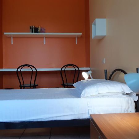 La Cordata Accommodation - Brodolini 24 Cinisello Balsamo Buitenkant foto