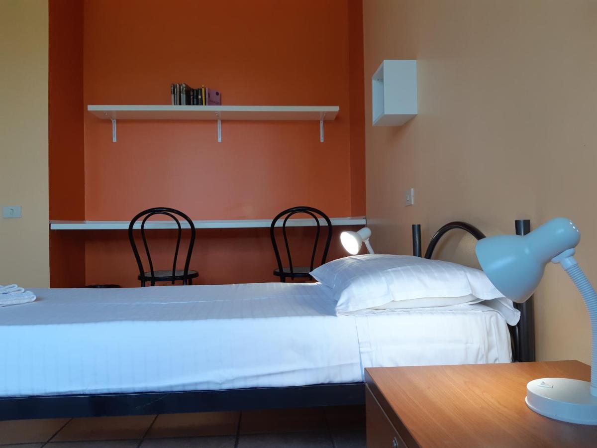 La Cordata Accommodation - Brodolini 24 Cinisello Balsamo Buitenkant foto