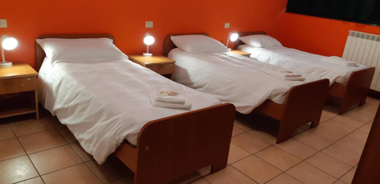 La Cordata Accommodation - Brodolini 24 Cinisello Balsamo Buitenkant foto